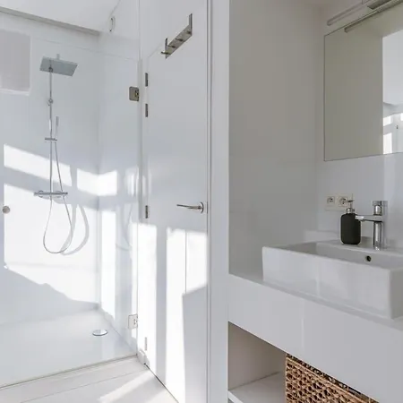 Apartment Huswell - Bright Overlooking The 3 Towers Of Ghent