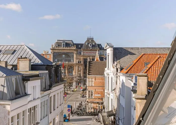 Huswell - Bright Overlooking The 3 Towers Of * Gand