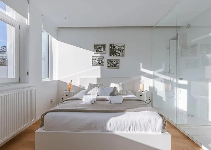 Huswell - Bright Overlooking The 3 Towers Of Appartement