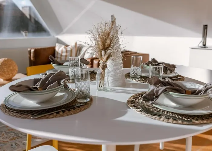 Huswell - Bright Overlooking The 3 Towers Of Appartement