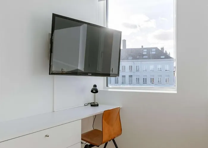 Huswell - Bright Overlooking The 3 Towers Of * Gand