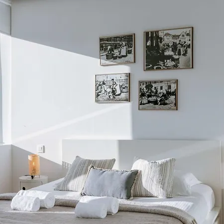 Huswell - Bright Overlooking The 3 Towers Of Appartement *