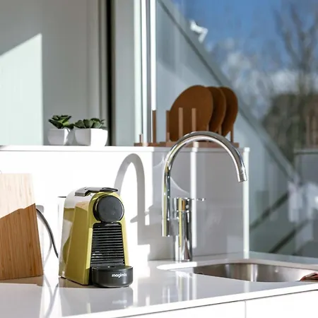 Huswell - Bright Overlooking The 3 Towers Of Appartement
